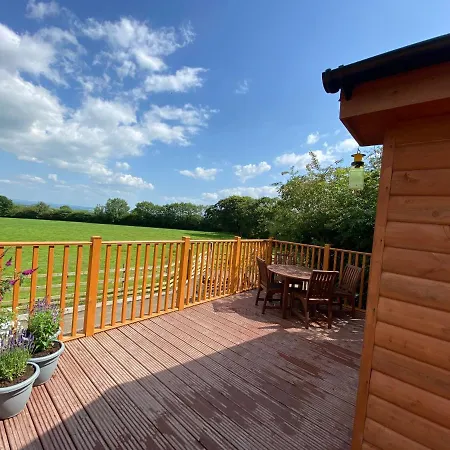 The Beehive -Stunning Views - Hot Tub - Romantic Launceston Exterior photo