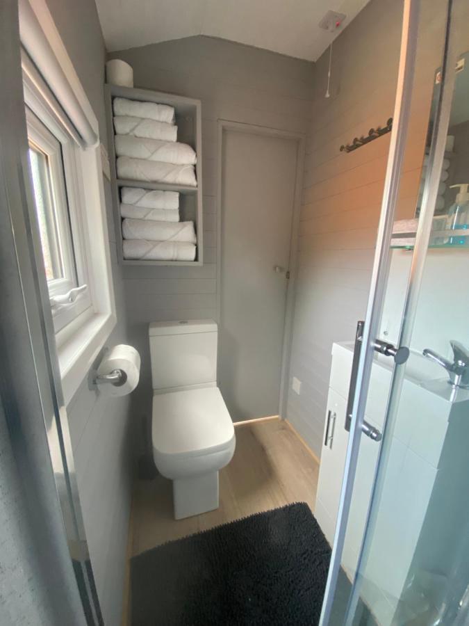 The Beehive -stunning Views - Hot Tub - Romantic * Launceston